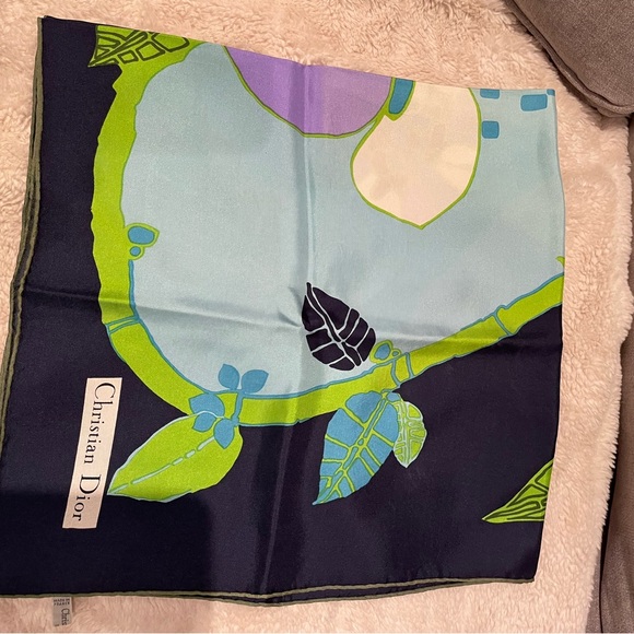 Christian Dior 100 % silk scarf - vintage - Picture 5 of 5